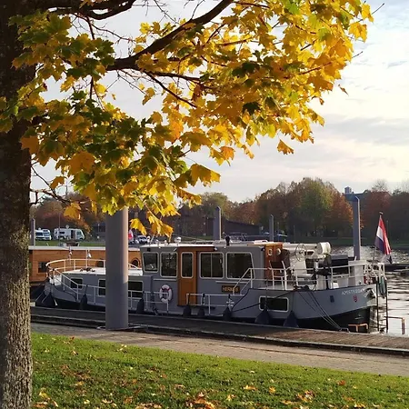 Ideal * Charleville-Mézières